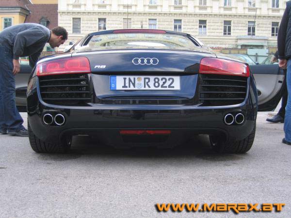 audi_r8_3.jpg