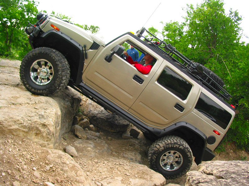 Hummer h2 SUV off Road